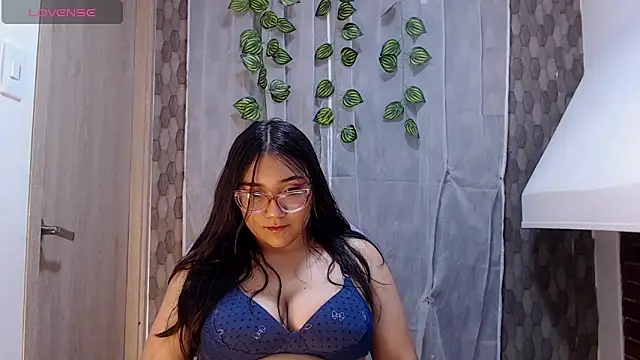 anyela donecm online show from March 27, 7:36 pm