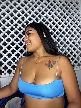 Coraline em online show from March 18, 6:57 pm