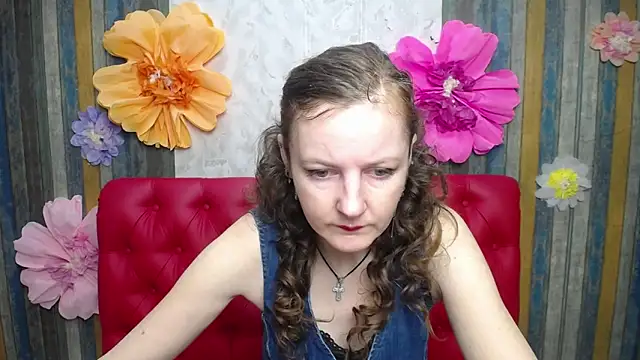 MeganPirs online show from April 7, 5:09 am