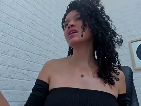 Jazlin  online show from March 4, 12:45 pm