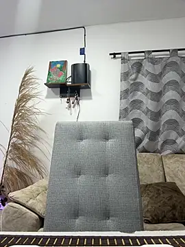 euforia grant online show from March 4, 4:52 am