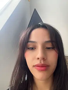 Mia-villalobos online show from June 13, 3:09 pm