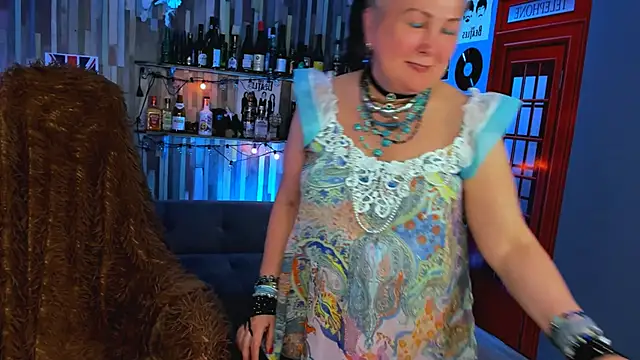 LilaMaharani online show from March 30, 1:11 pm