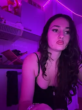 Claraaaaa06 online show from March 2, 8:37 pm