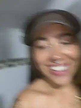 ManuelaVeeleez online show from May 30, 5:27 am