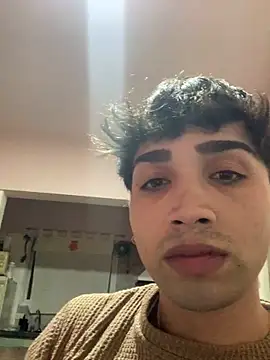 Lucasss2204 online show from June 20, 1:31 am