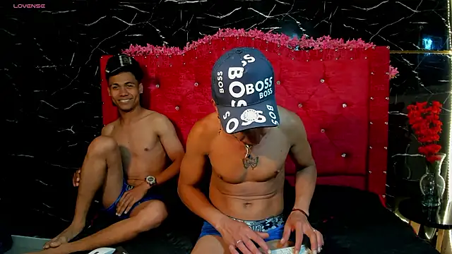 the curlyhot online show from March 7, 5:53 pm