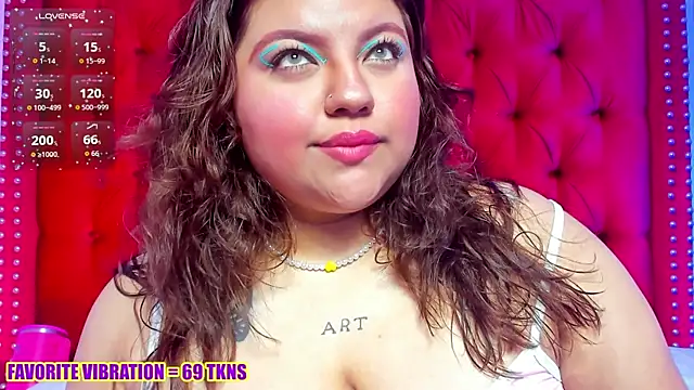 SunnyHoney  online show from April 16, 12:38 pm