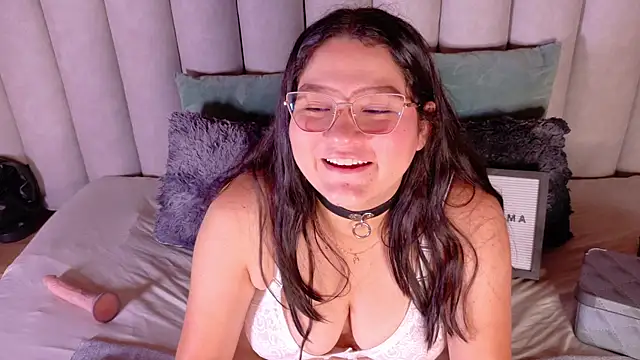 AmatistaSky   online show from April 23, 12:29 pm