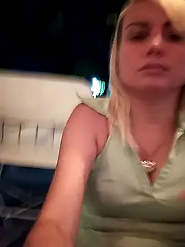 ZoeLakshmi online show from March 6, 2:39 am