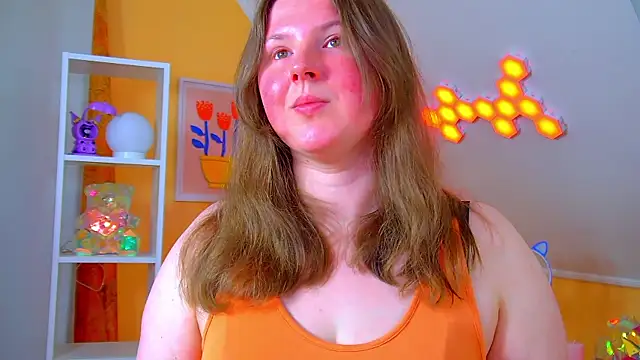 MelodyMoores online show from June 15, 6:24 am