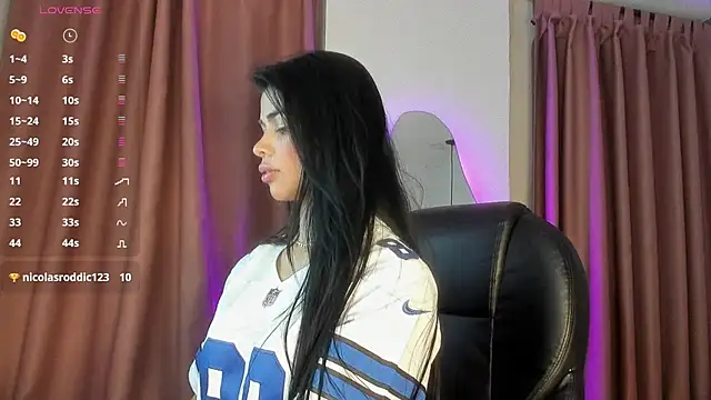 mia  star1 online show from April 4, 7:13 pm