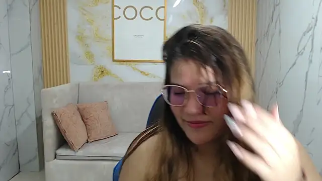 lucero s1 online show from March 24, 8:47 pm