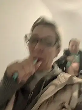 ManuelaX online show from February 16, 6:30 pm