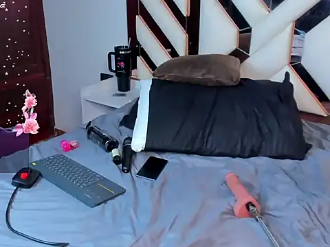 Kaisy 25 online show from April 16, 9:39 pm