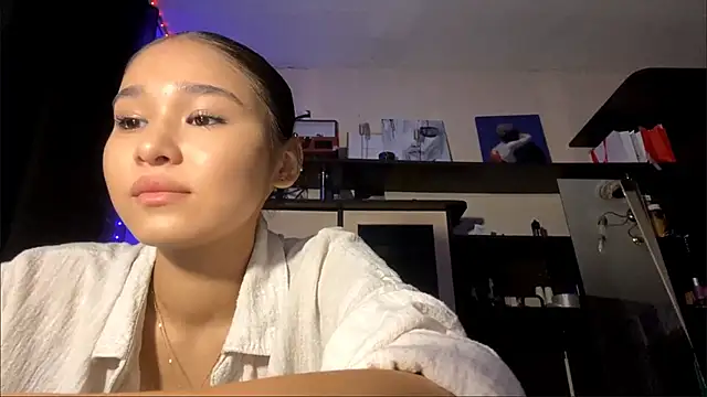 CatherineForbes online show from May 12, 4:57 pm