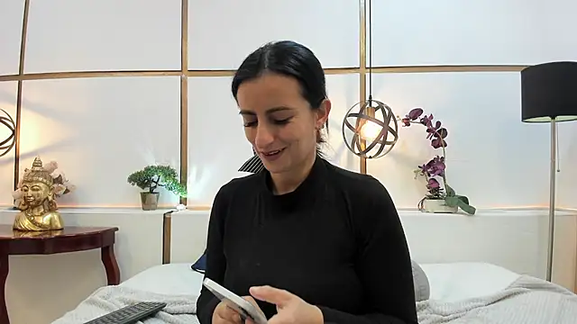 BrendaCantorel online show from April 22, 12:24 pm