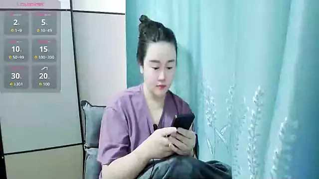 PINGGUO-33 online show from March 9, 6:05 am