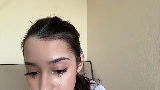 AdeleVelvet online show from March 24, 10:53 am