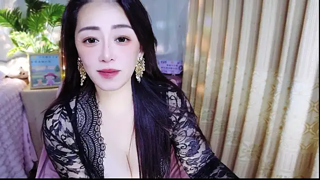 Qingxin309 online show from May 4, 6:55 pm