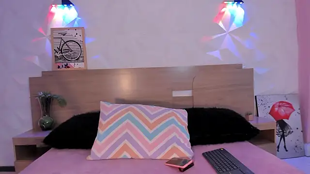 KittyVelve online show from March 24, 12:21 pm