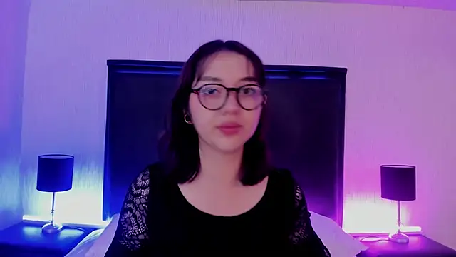 LilithBluum online show from April 16, 11:21 am