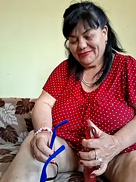 HotMilf80 online show from May 6, 9:46 am