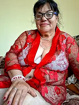 HotMilf80 online show from May 8, 10:07 am