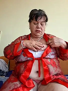 HotMilf80 online show from May 26, 6:46 am