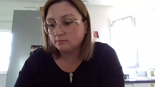 duotroublant online show from March 19, 2:43 pm