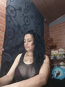 Alexandrina online show from April 3, 10:30 pm