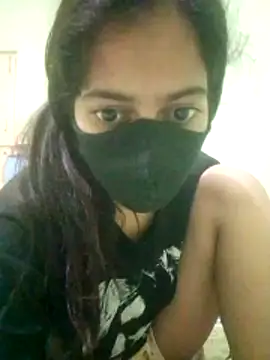 nidhiyadav00 online show from May 1, 9:18 pm