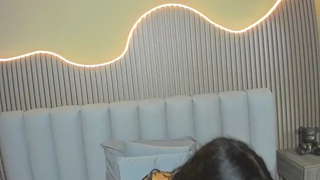 Amy Estrellita online show from April 25, 12:41 pm