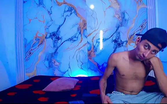 Boys xxx  online show from April 22, 8:06 pm