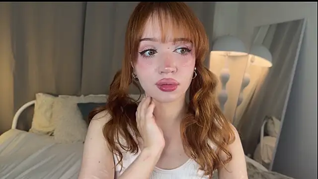 JuicySweetBliss online show from April 24, 6:54 pm