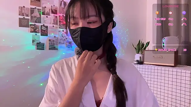 Bubuchan88 online show from April 18, 2:30 pm