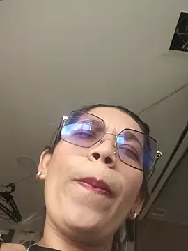 Melisa 14 online show from April 15, 4:07 pm