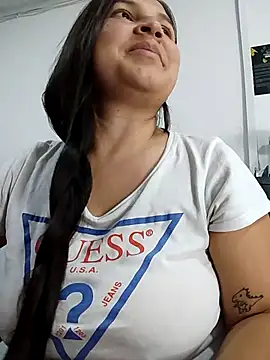 LilasBoobs online show from April 23, 2:52 am