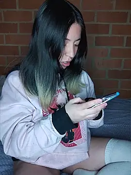 Petite CherryX online show from April 21, 2:15 am