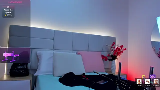LiiaaGenner online show from June 11, 2:44 am