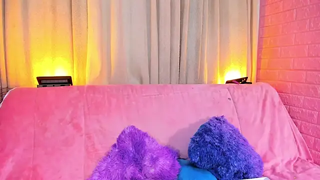 SofiiaCutee online show from June 14, 2:35 am