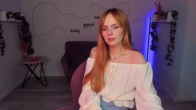MiaSensitive online show from April 26, 1:53 pm