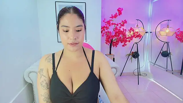 Natalia cartier online show from June 23, 3:15 am