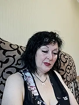 HelgaDennis online show from June 11, 4:53 am