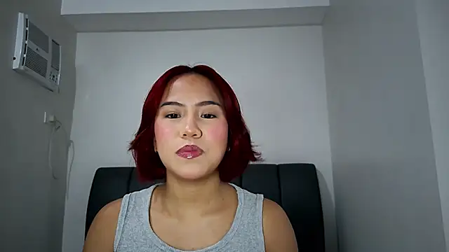 misscutee online show from April 22, 1:19 pm