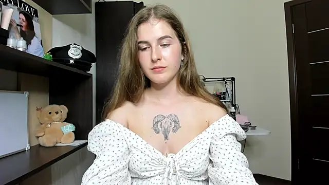 OhMyAlice online show from July 2, 7:31 pm