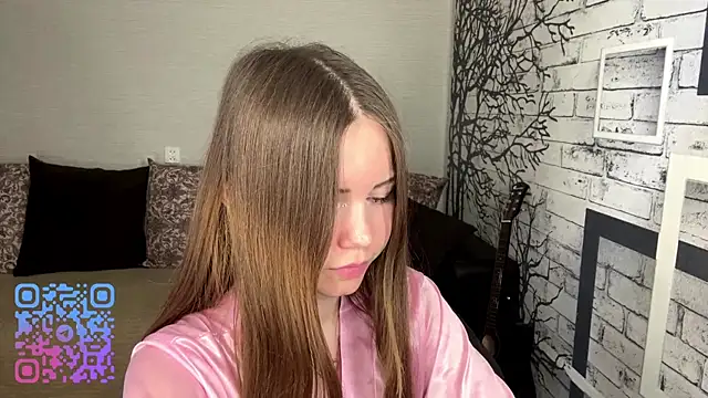 ElmiraDabato online show from June 14, 5:52 am