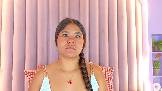 AhslyEvans   online show from June 1, 7:37 pm