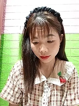 AmyLinee01 online show from June 18, 11:59 am