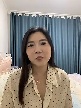 xiaojuan520 online show from April 25, 1:41 pm